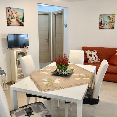 발레스트라테 La Casa Di Nancy Al Mare 아파트 외부 사진